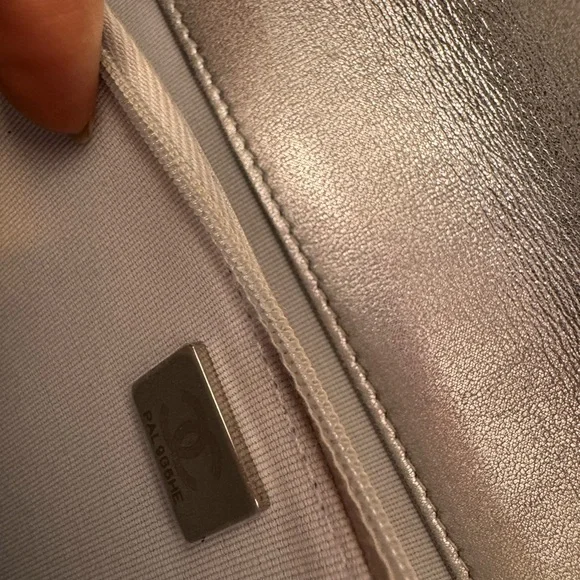 Chanel Classic Wallet on chain silver - Picture 5 of 10